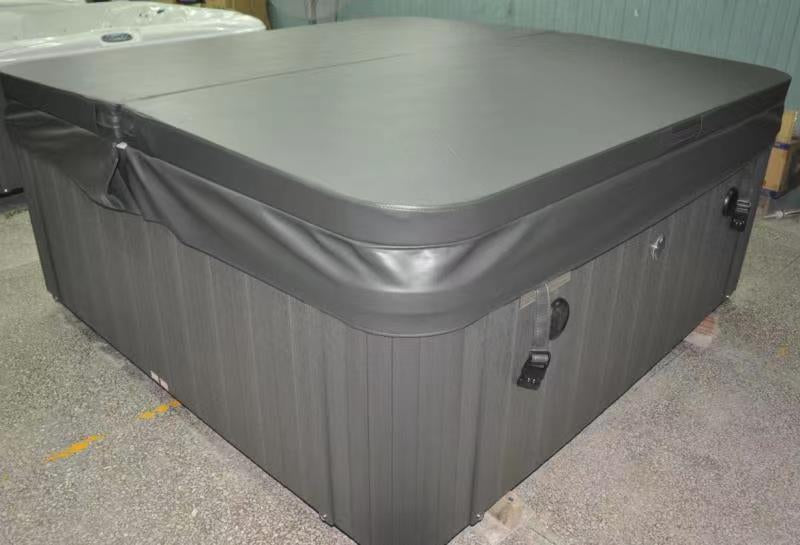 Jacuzzi Hot Tub California 6-7 Seater